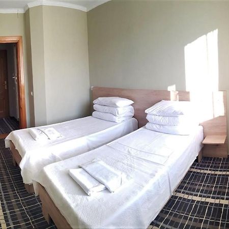 Institutul Muncii Hotel Kiszyniów Zewnętrze zdjęcie