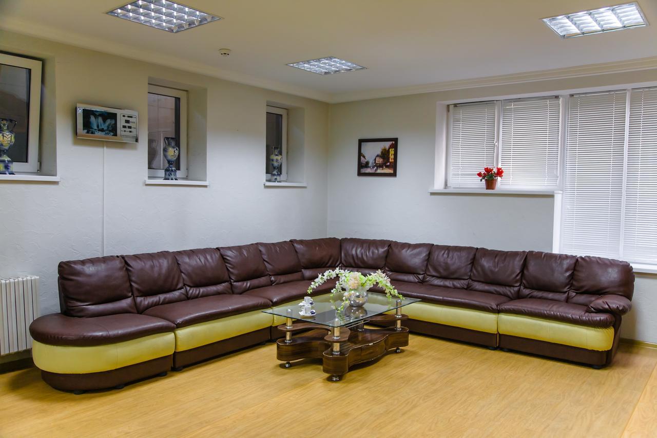 Institutul Muncii Hotel Kiszyniów Zewnętrze zdjęcie