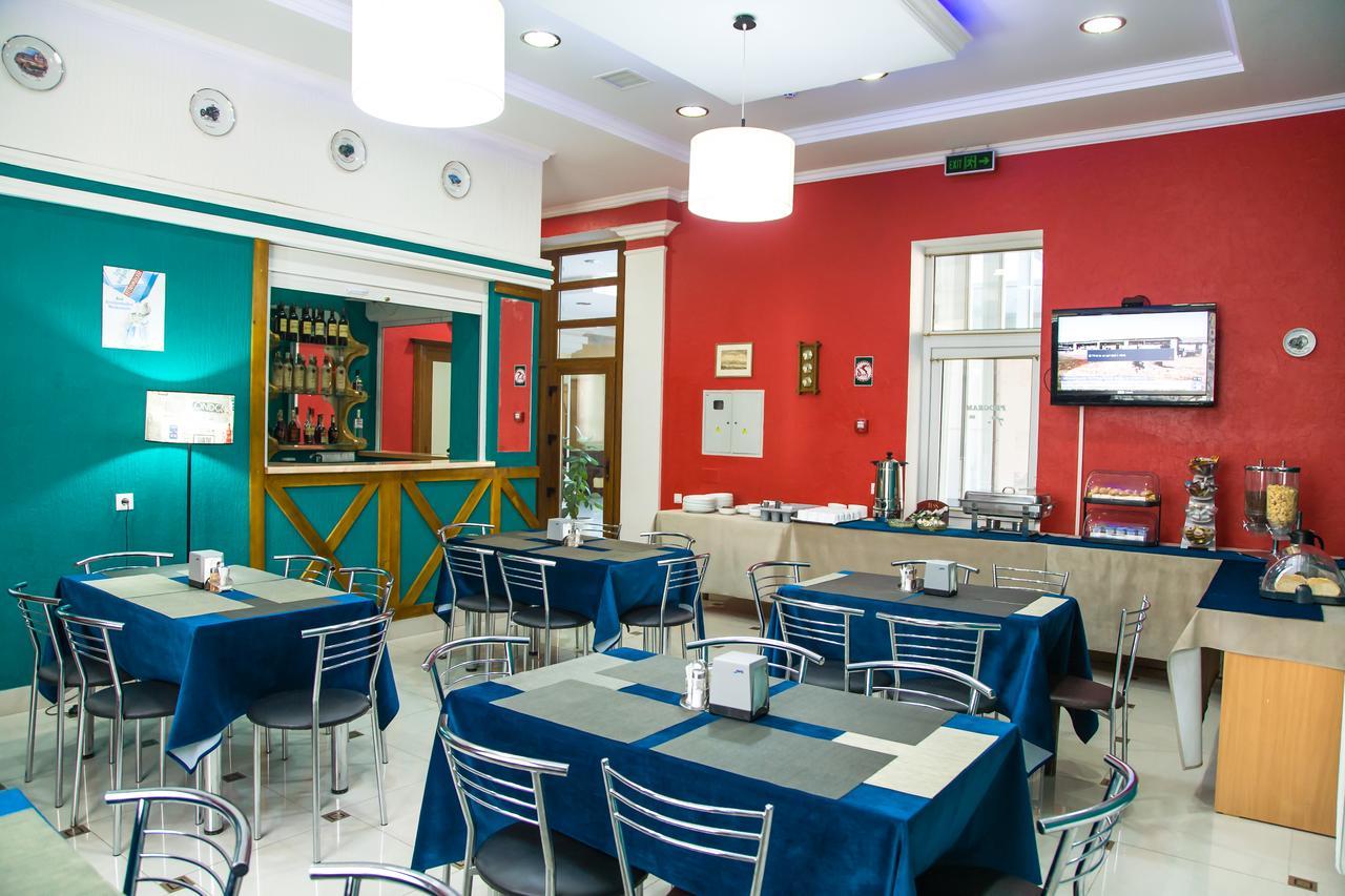 Institutul Muncii Hotel Kiszyniów Zewnętrze zdjęcie