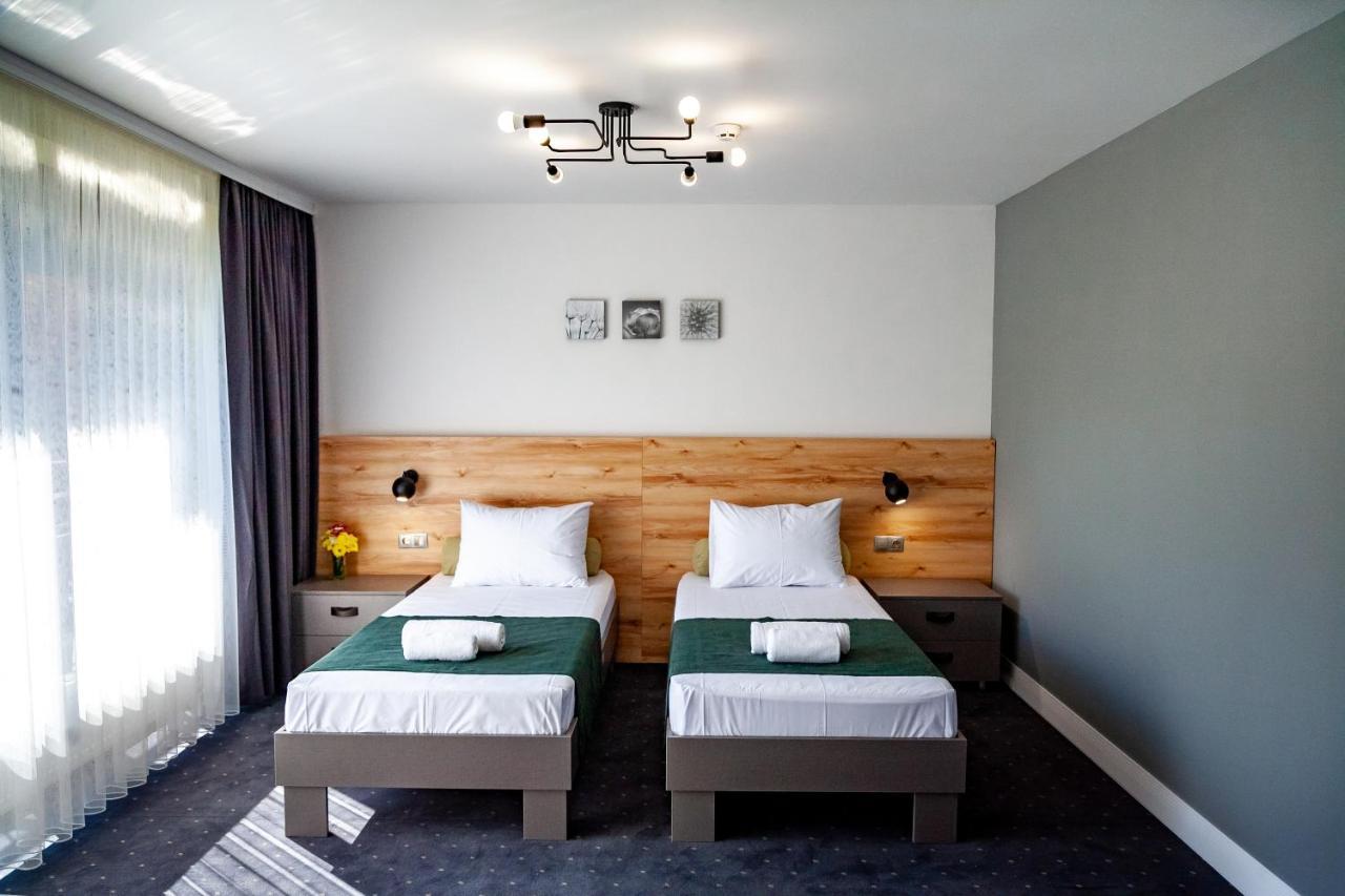 Institutul Muncii Hotel Kiszyniów Zewnętrze zdjęcie
