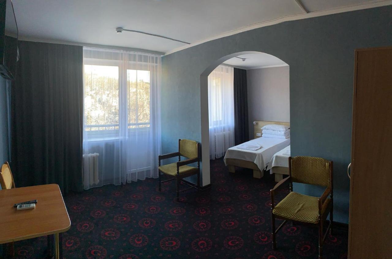 Institutul Muncii Hotel Kiszyniów Zewnętrze zdjęcie