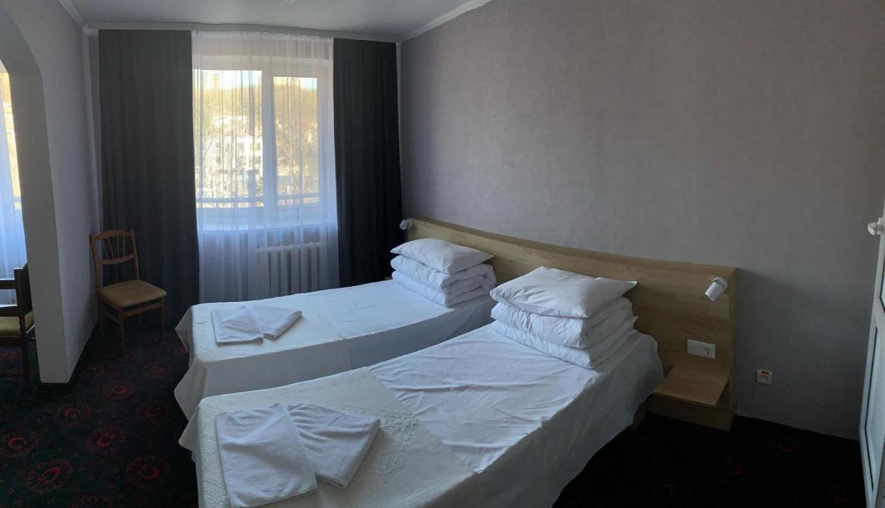 Institutul Muncii Hotel Kiszyniów Zewnętrze zdjęcie